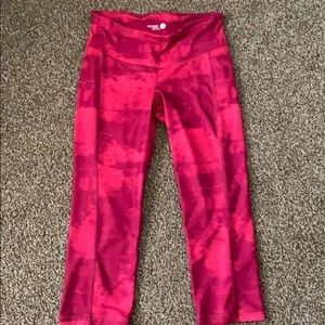 Old Navy active capris